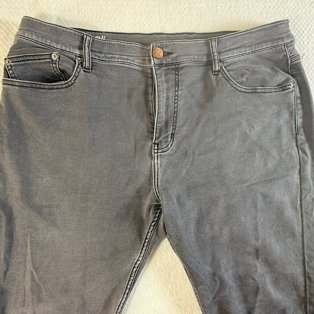 Mugsy Lofties Jeans Mens 38x32 Stretch Denim FLX6KNDG Dark Gray Performance